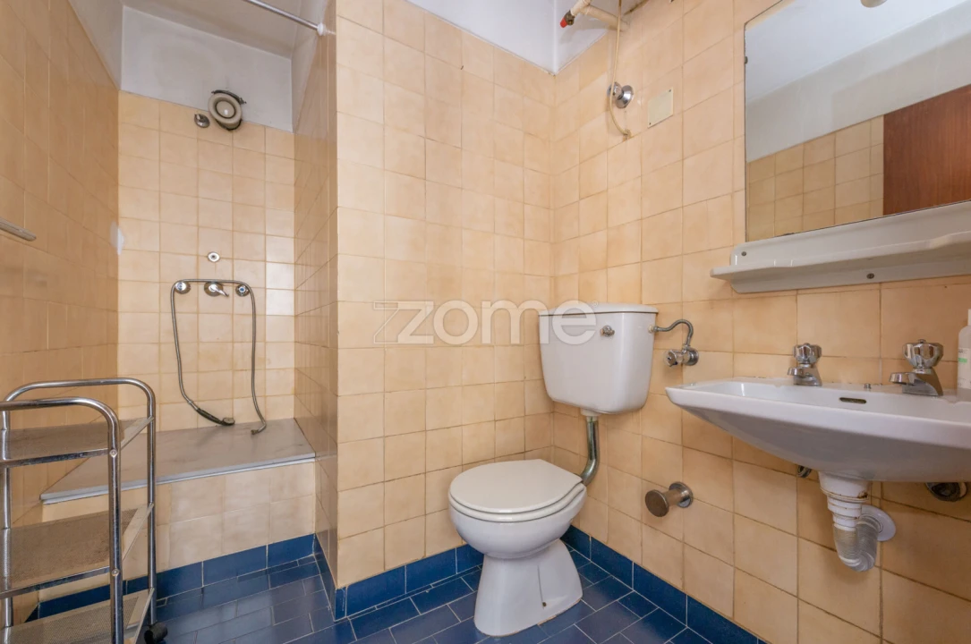 Escritório para Arrendamento em Lordelo do Ouro e Massarelos Foto 13