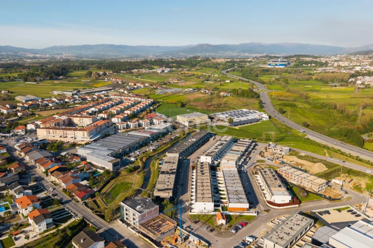 Moradia T4 para Venda em Merelim (São Pedro) e Frossos Foto 28