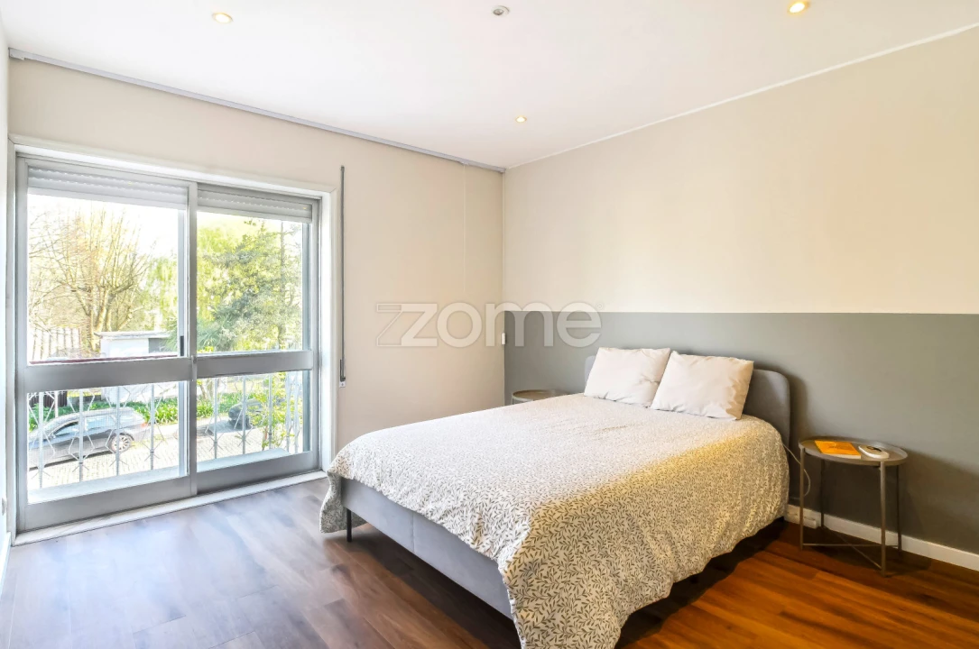 Apartamento T3 para Venda em Cidade da Maia Foto 31