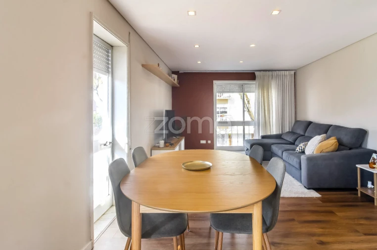 Apartamento T3 para Venda em Cidade da Maia Foto 9