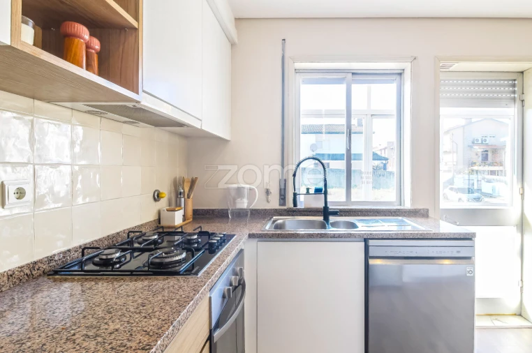 Apartamento T3 para Venda em Cidade da Maia Foto 18