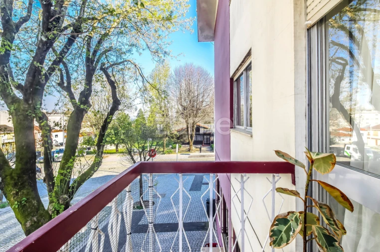 Apartamento T3 para Venda em Cidade da Maia Foto 8