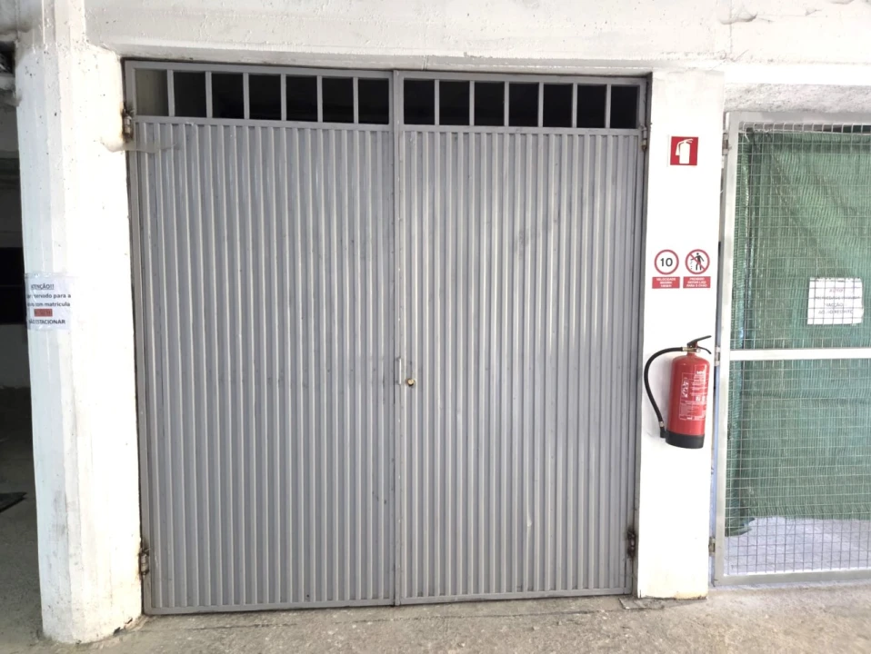 Armazém para Venda em Gafanha da Nazaré Foto 10