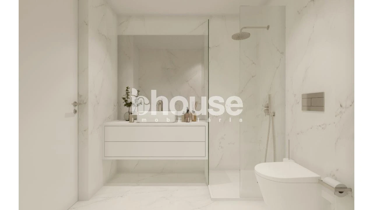 Moradia T3 para Venda em Aguas Santas Foto 19