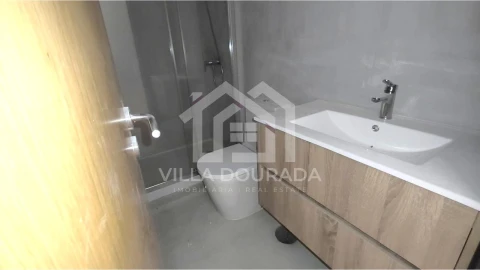 Apartamento para Venda em Oliveira do Douro