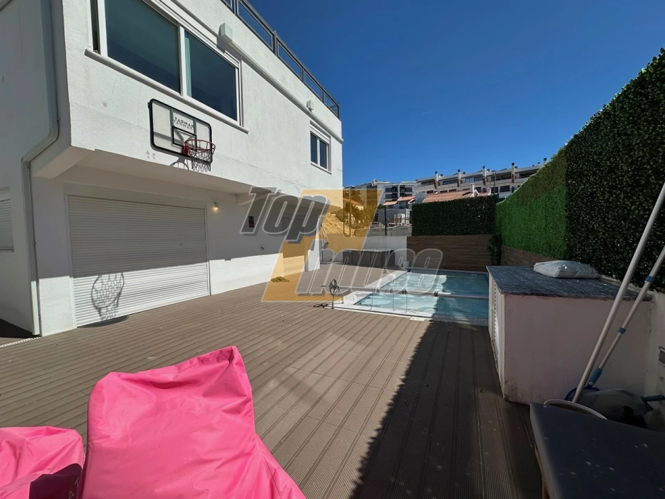 Moradia T4 para Venda em Charneca de Caparica e Sobreda Foto 39