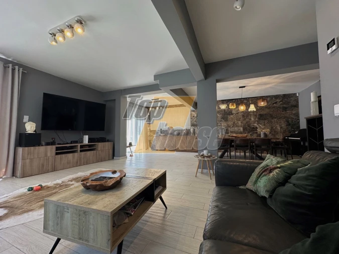 Moradia T4 para Venda em Charneca de Caparica e Sobreda Foto 6