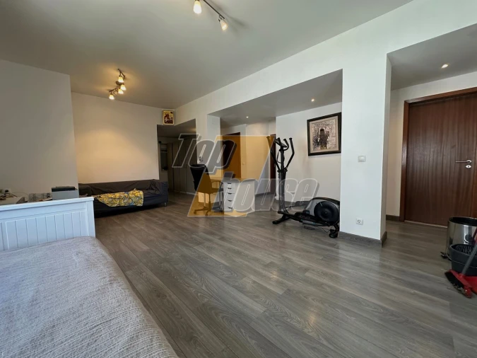 Moradia T4 para Venda em Charneca de Caparica e Sobreda Foto 16