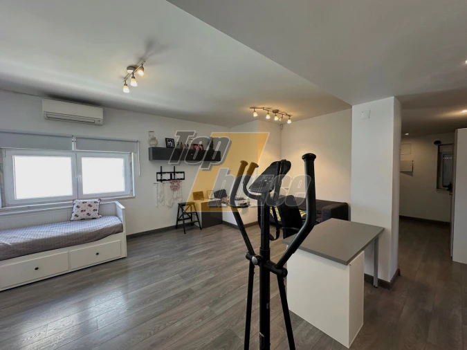 Moradia T4 para Venda em Charneca de Caparica e Sobreda Foto 17