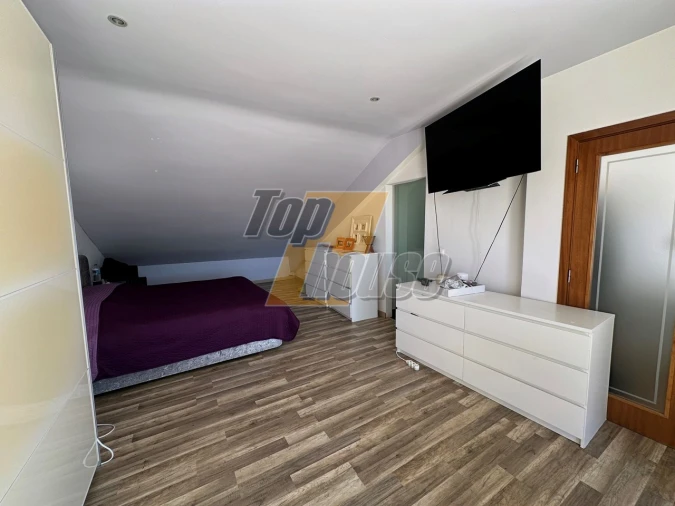 Moradia T4 para Venda em Charneca de Caparica e Sobreda Foto 35