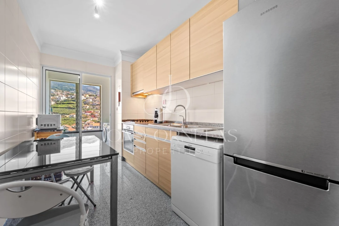 Apartamento T2 para Venda em Santo Antonio Foto 4