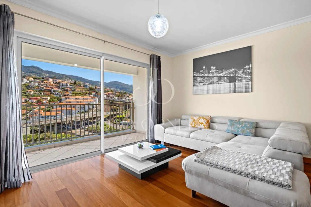 Apartamento T2 para Venda em Santo Antonio Foto 10