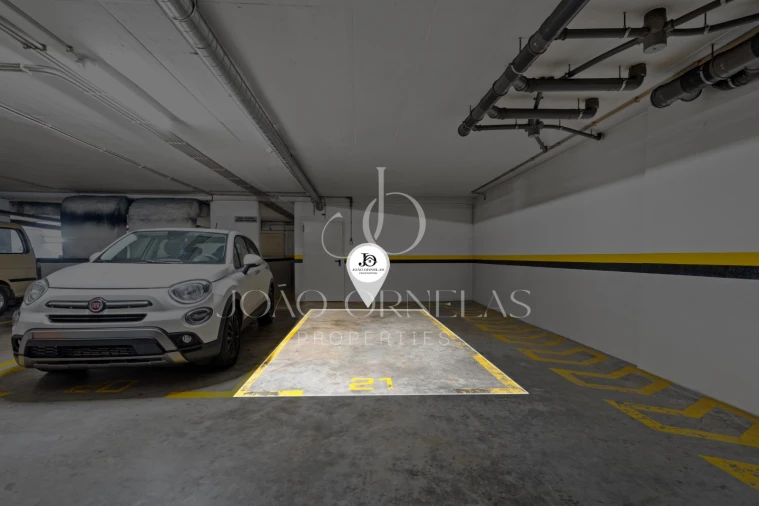 Apartamento T2 para Venda em Santo Antonio Foto 18