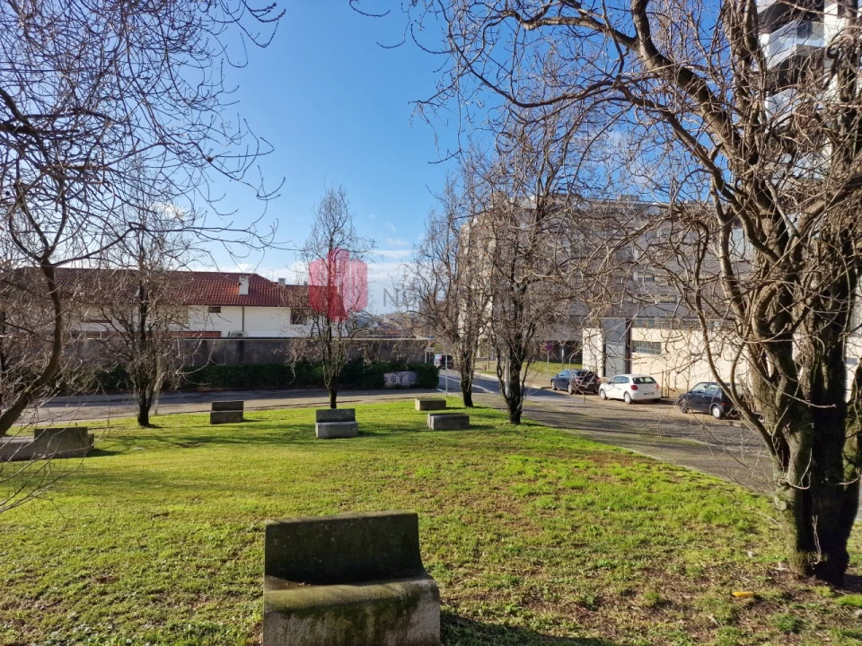 Escritório para Arrendamento em Cidade da Maia Foto 5