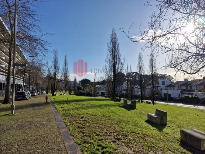 Escritório para Arrendamento em Cidade da Maia Foto 2