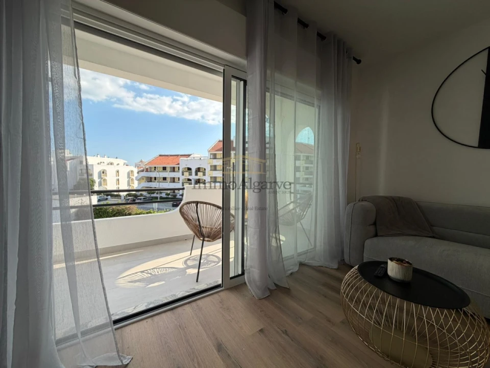 Apartamento T1 para Venda em Albufeira e Olhos de Água Foto 12