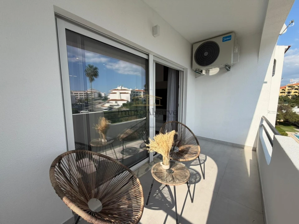 Apartamento T1 para Venda em Albufeira e Olhos de Água Foto 14