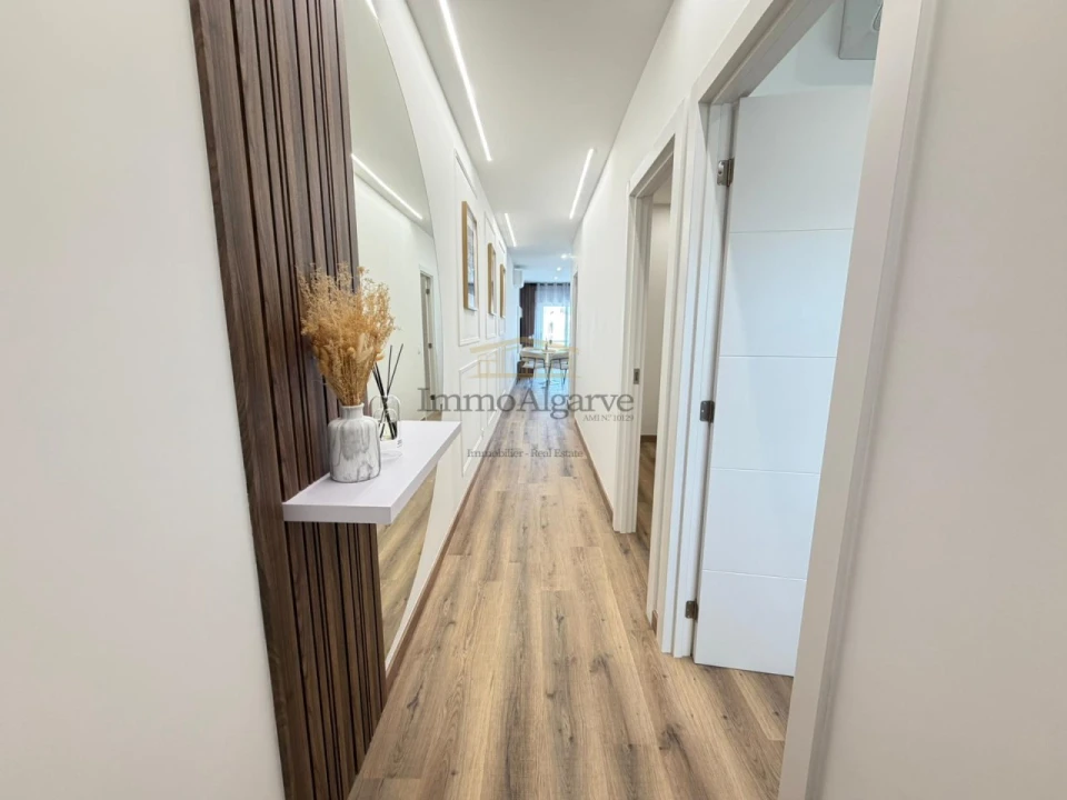 Apartamento T1 para Venda em Albufeira e Olhos de Água Foto 4