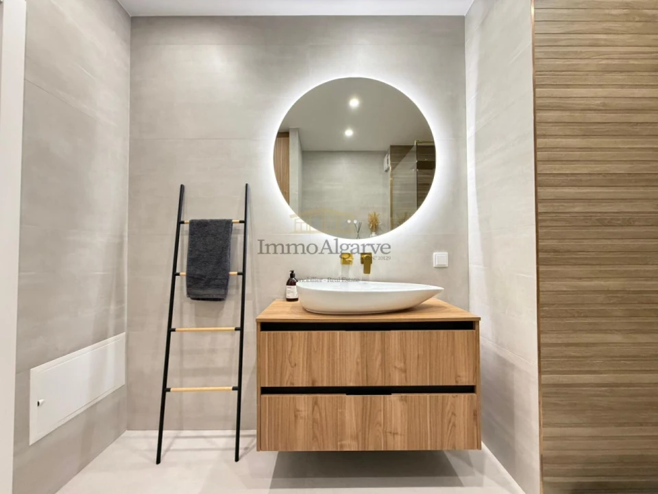 Apartamento T1 para Venda em Albufeira e Olhos de Água Foto 18