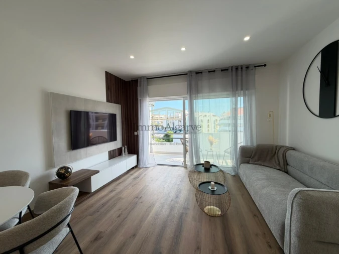 Apartamento T1 para Venda em Albufeira e Olhos de Água Foto 11