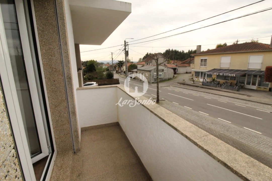 Apartamento T3 para Venda em Estorãos Foto 4