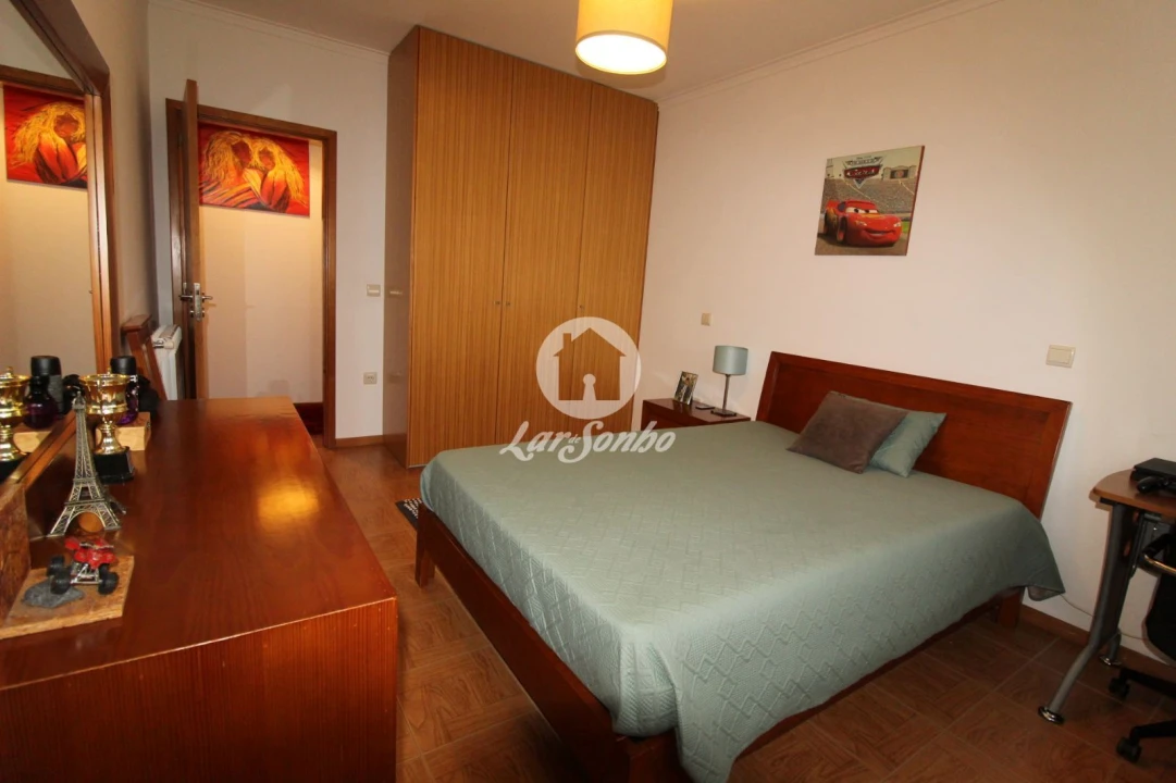 Apartamento T3 para Venda em Estorãos Foto 6