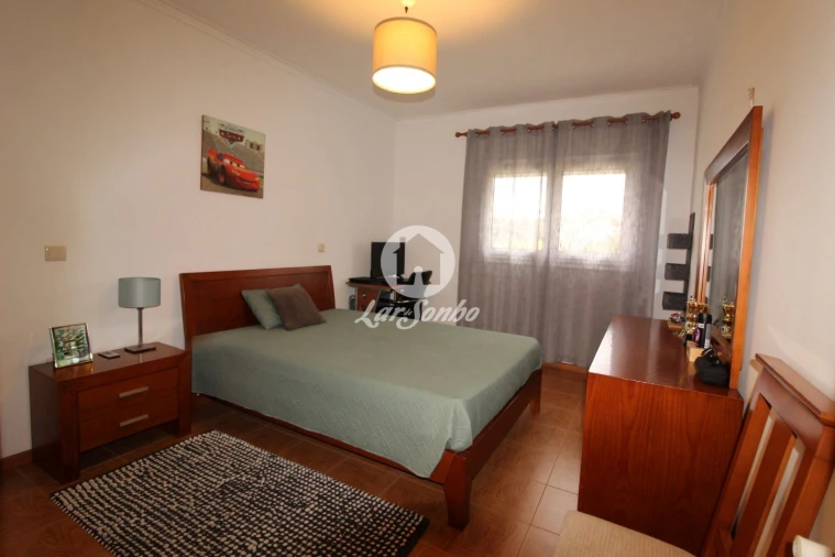 Apartamento T3 para Venda em Estorãos Foto 5