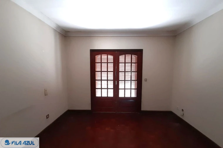 Moradia T4 para Venda em Arcozelo Foto 25