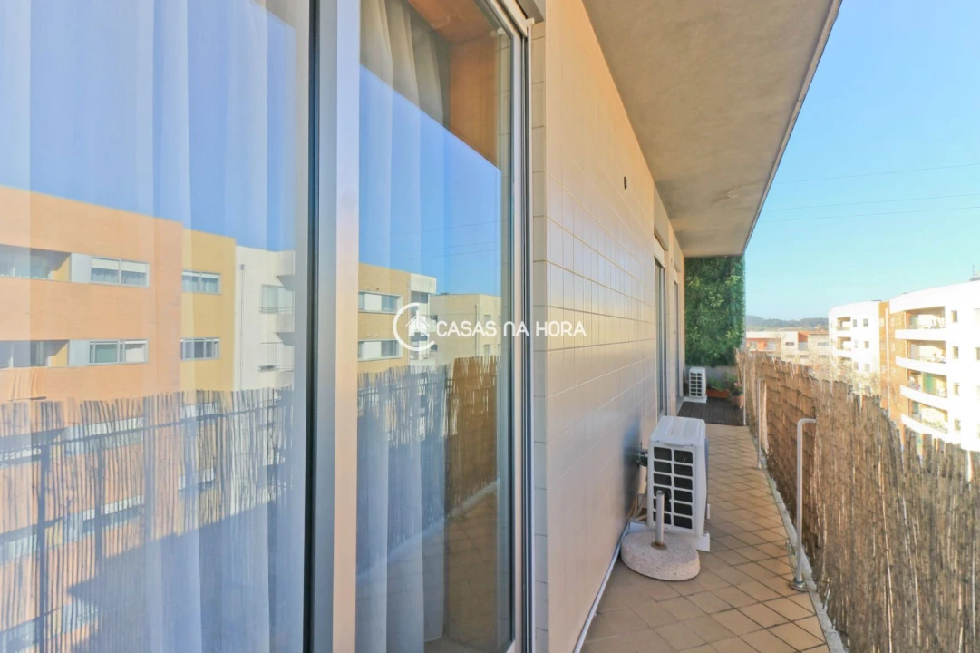 Apartamento T2 para Venda em Castêlo da Maia Foto 17