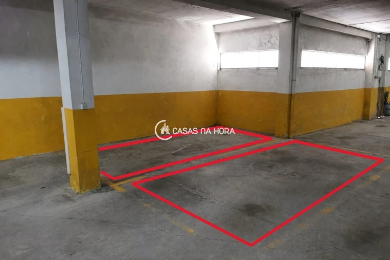 Apartamento T2 para Venda em Castêlo da Maia Foto 30