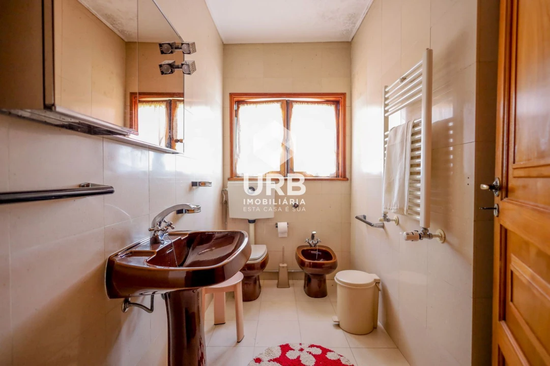 Quinta T6 para Venda em Adaufe Foto 12