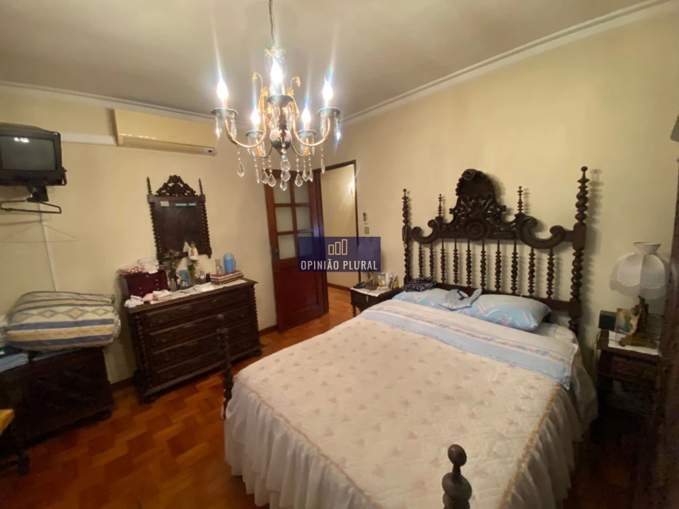 Moradia T4 para Venda em Serzedo e Perosinho Foto 12