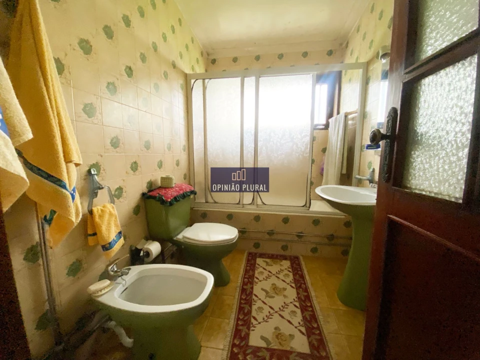 Moradia T4 para Venda em Serzedo e Perosinho Foto 14