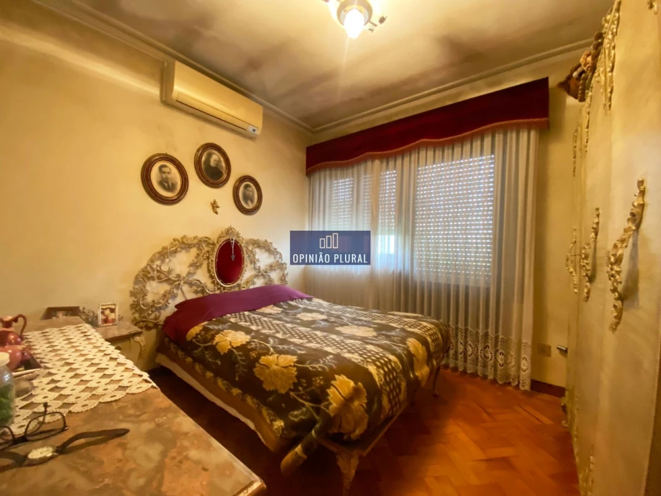 Moradia T4 para Venda em Serzedo e Perosinho Foto 20