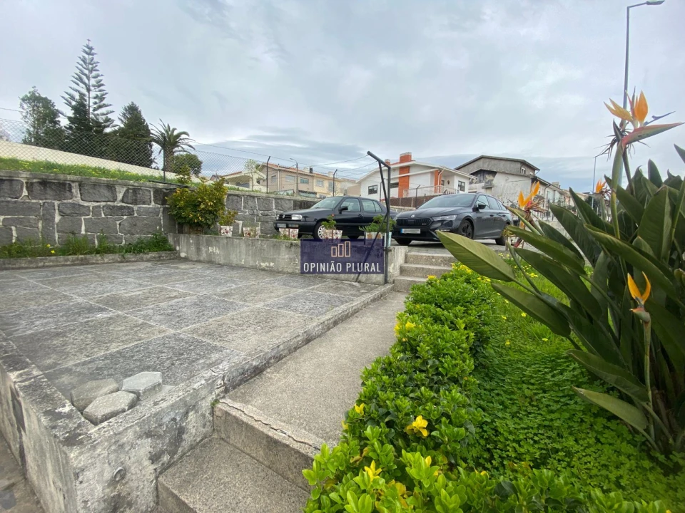 Moradia T4 para Venda em Serzedo e Perosinho Foto 25