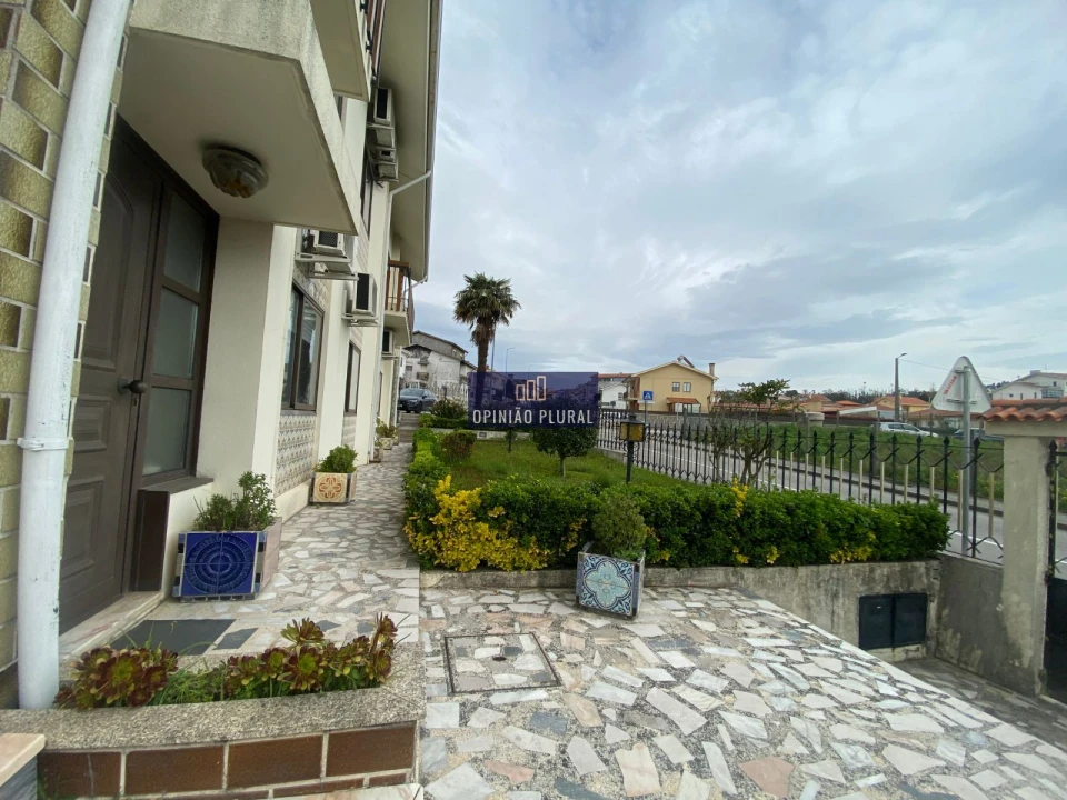 Moradia T4 para Venda em Serzedo e Perosinho Foto 27