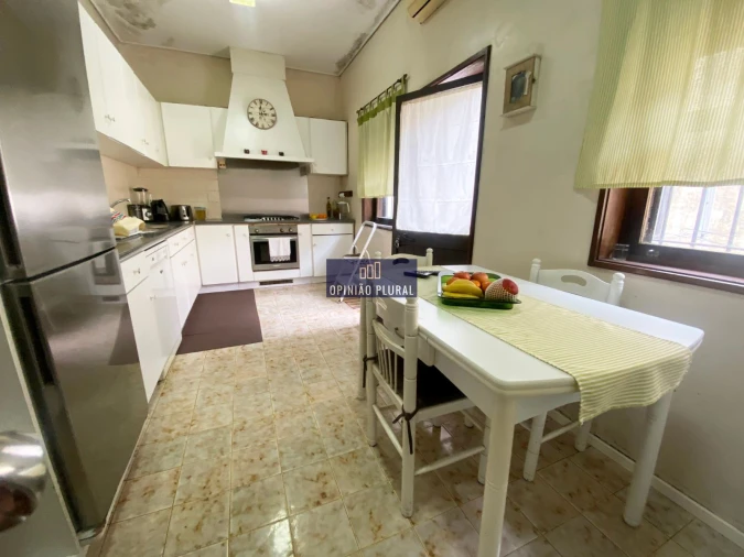 Moradia T4 para Venda em Serzedo e Perosinho Foto 6