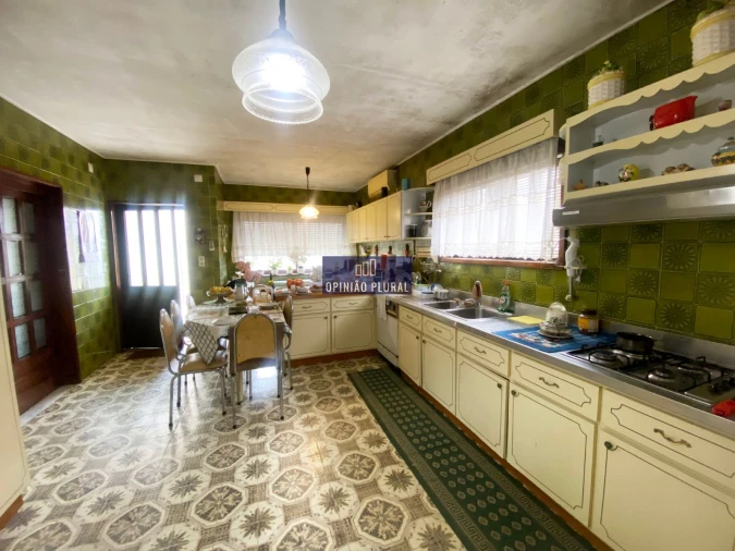 Moradia T4 para Venda em Serzedo e Perosinho Foto 7