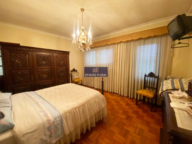 Moradia T4 para Venda em Serzedo e Perosinho Foto 13