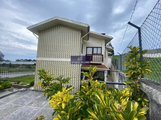 Moradia T4 para Venda em Serzedo e Perosinho Foto 21