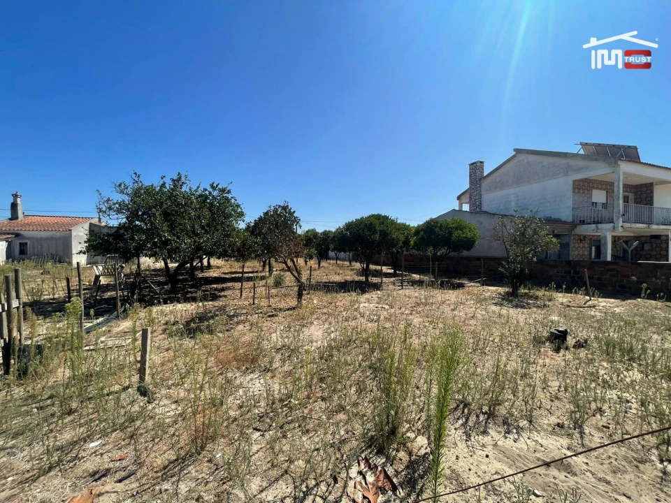 Moradia T1 para Venda em Quinta do Anjo Foto 3