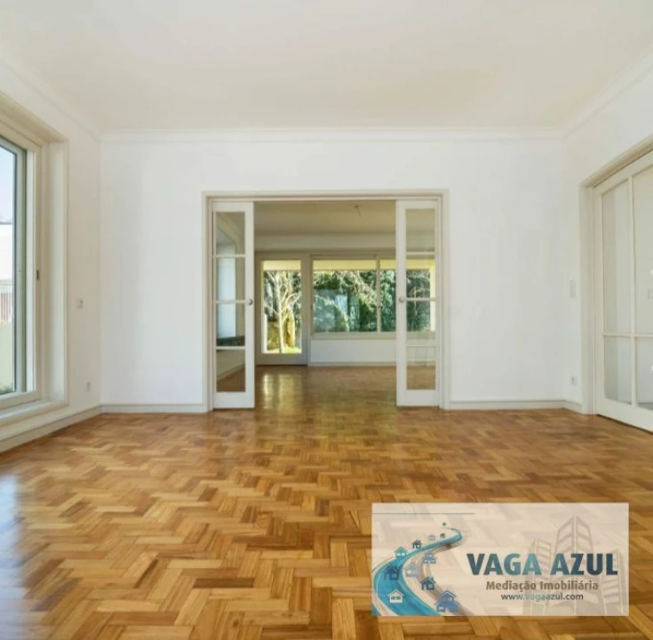 Moradia T5 para Arrendamento em Lordelo do Ouro e Massarelos Foto 2