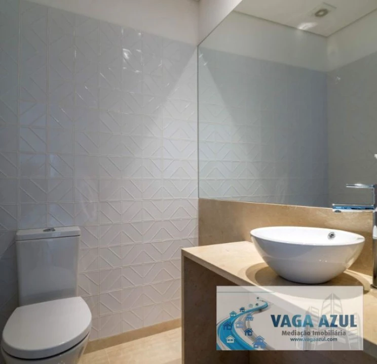 Moradia T5 para Arrendamento em Lordelo do Ouro e Massarelos Foto 9