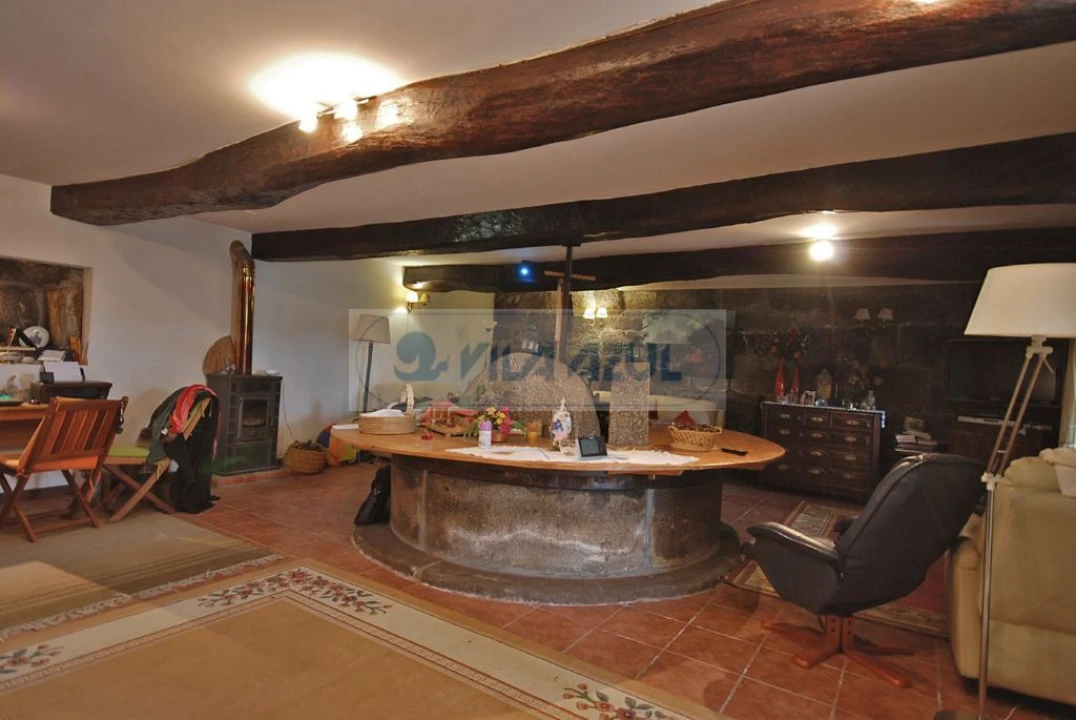 Quinta T3 para Venda em Santa Cruz do Douro e São Tomé de Covelas Foto 18