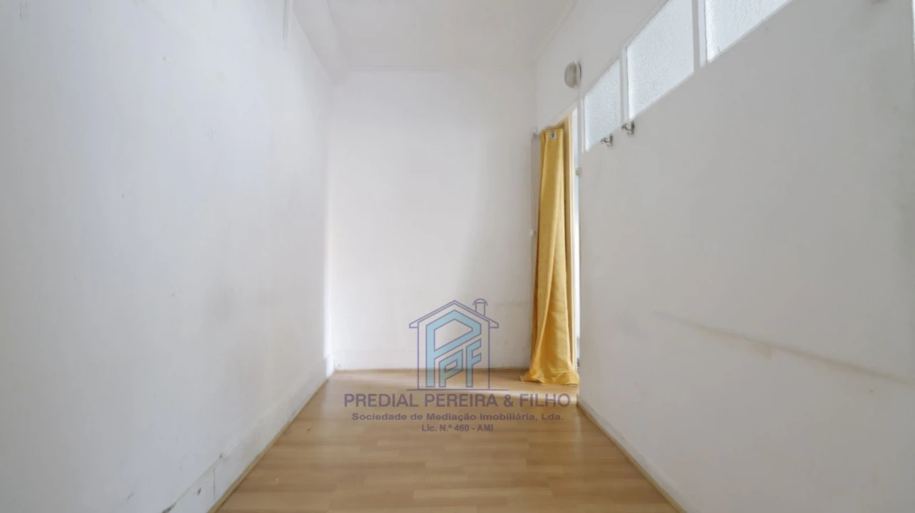 Moradia T1 para Venda em Rio Tinto Foto 6