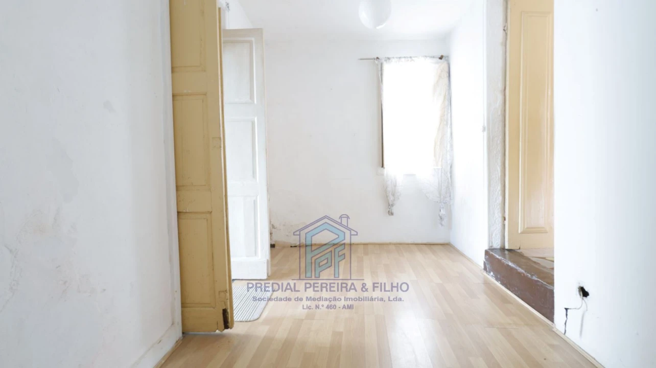 Moradia T1 para Venda em Rio Tinto Foto 11