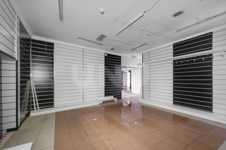 Loja para Arrendamento em Évora (São Mamede, Sé, São Pedro e Santo Antão) Foto 7