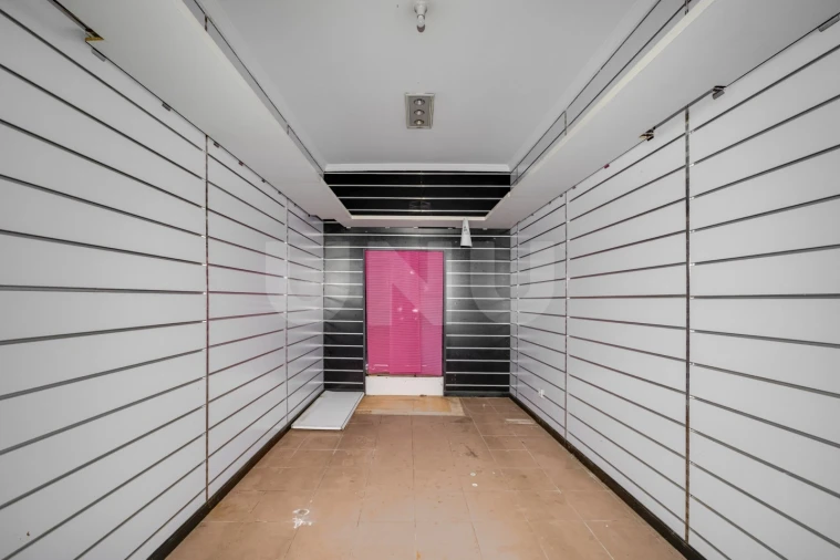 Loja para Arrendamento em Évora (São Mamede, Sé, São Pedro e Santo Antão) Foto 9