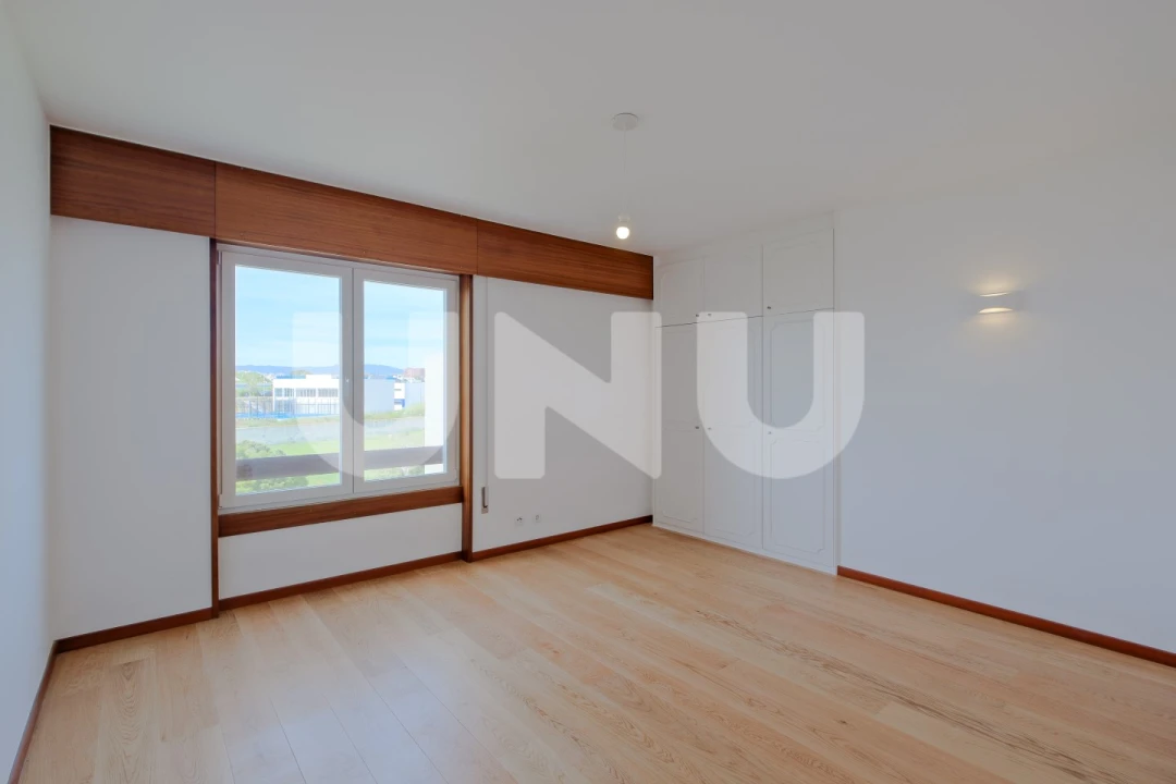 Apartamento T3 para Arrendamento em Oeiras e São Julião da Barra, Paço de Arcos e Caxias Foto 27