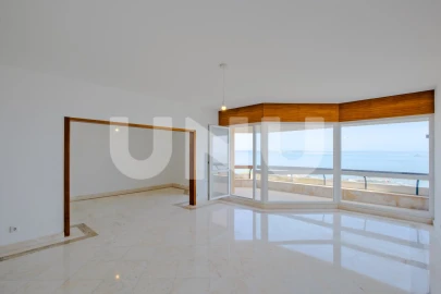 Apartamento T3 para Arrendamento em Oeiras e São Julião da Barra, Paço de Arcos e Caxias